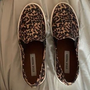 Steve Madden leopard shoes